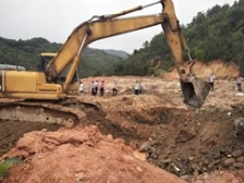  廣州海滔環(huán)?？萍加邢薰鹃L(zhǎng)期非法傾倒污泥